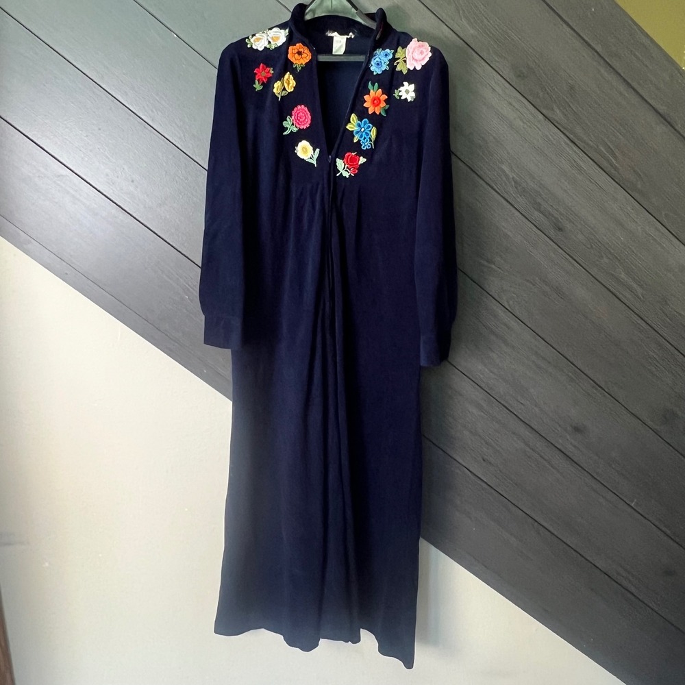 Cheoette Women's Vintage Velour Floral Embroidered Maxi Robe Dress S Cottagecore